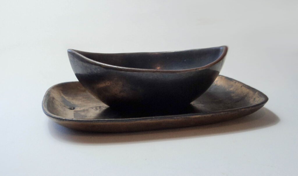 Boat Bowl with Sandwich Tray in Bronze Glaze