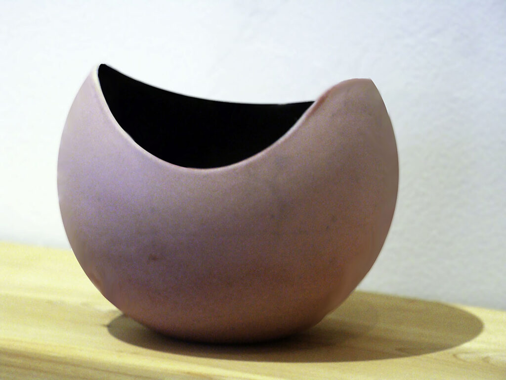 Early Sugar Bowl in Pink Black Combo